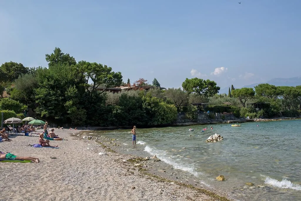 **** 营地 Camping La Rocca 马内尔巴 意大利