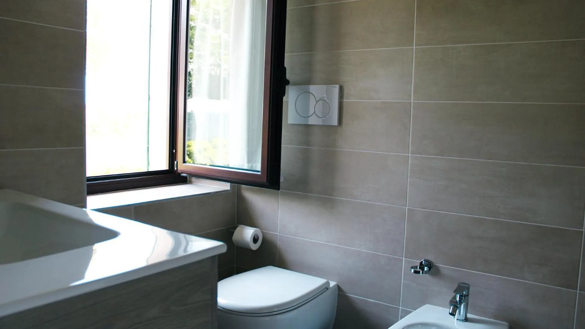 Campsite Camping La Rocca Manerba del Garda