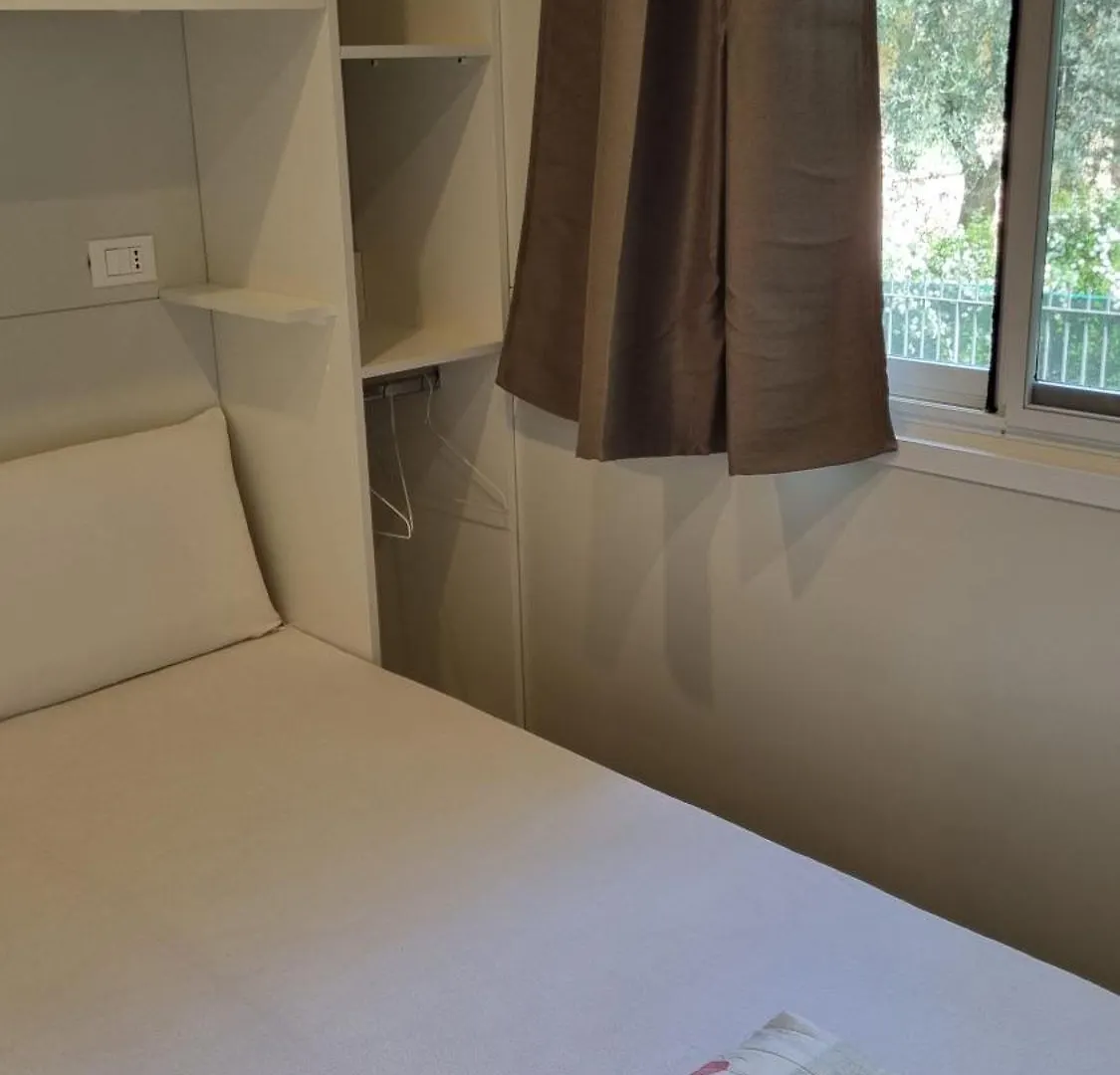 Camping La Rocca Manerba del Garda 4*,